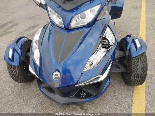 Can-Am Spyder Roadster Rt/rt-s 2016 2BXNBCD21GV000190 Image 17
