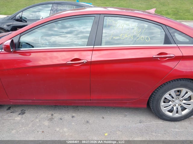Продажа на аукционе авто 2011 Hyundai Sonata, vin: 5NPEB4AC8BH054300, номер лота: 12685401