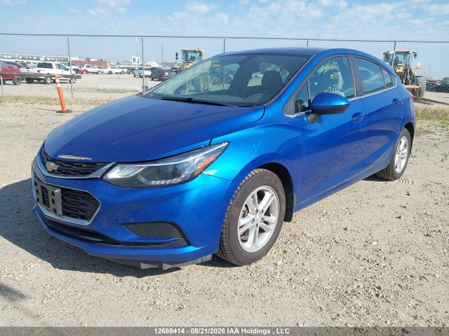 Chevrolet CRUZE LT 2018 3G1BE6SM6JS593606 Image 2