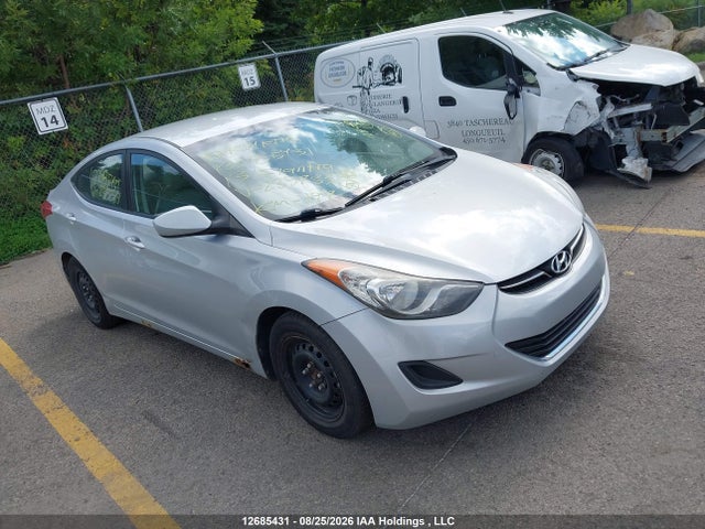 2013 Hyundai Elantra Gls/limited მანქანა იყიდება აუქციონზე, vin: 5NPDH4AE4DH235733, აუქციონის ნომერი: 12685431