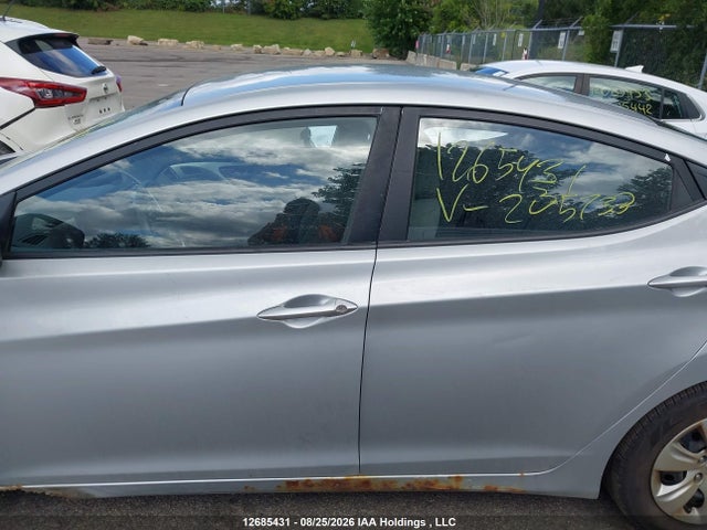 2013 Hyundai Elantra Gls/limited მანქანა იყიდება აუქციონზე, vin: 5NPDH4AE4DH235733, აუქციონის ნომერი: 12685431