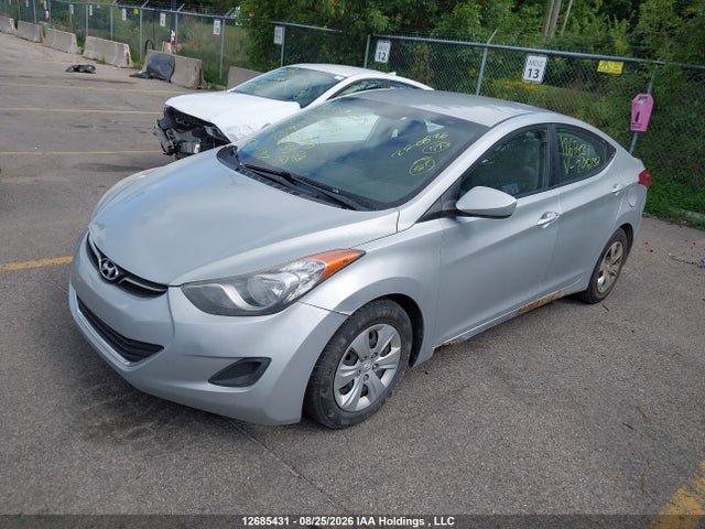 2013 Hyundai Elantra Gls/limited მანქანა იყიდება აუქციონზე, vin: 5NPDH4AE4DH235733, აუქციონის ნომერი: 12685431