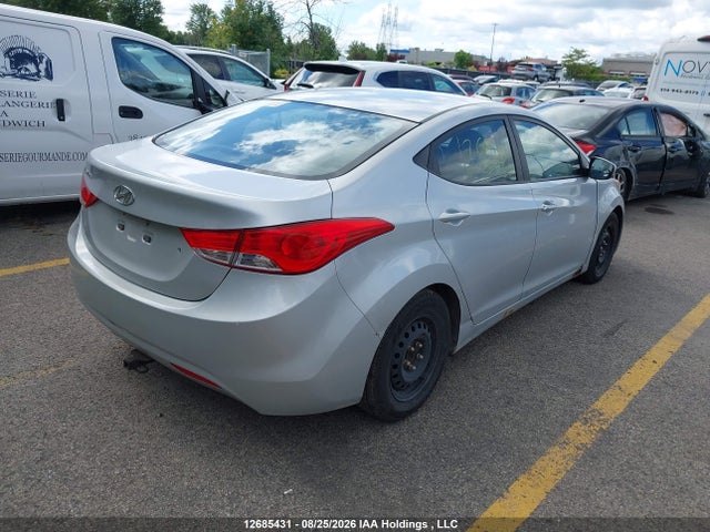2013 Hyundai Elantra Gls/limited მანქანა იყიდება აუქციონზე, vin: 5NPDH4AE4DH235733, აუქციონის ნომერი: 12685431
