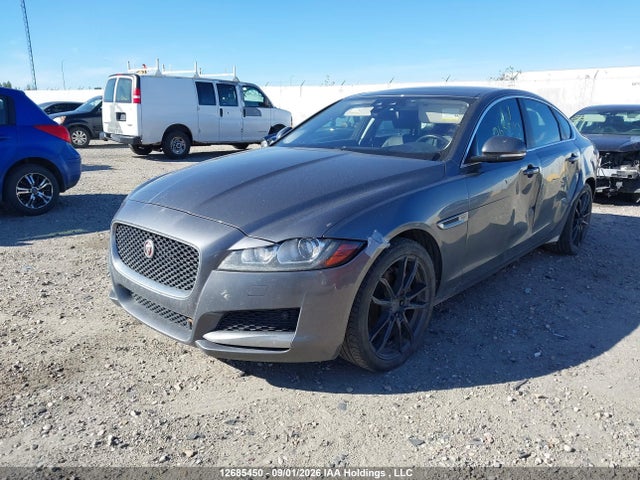 SAJBK4BN3HCY33631 Jaguar Xf Prestige