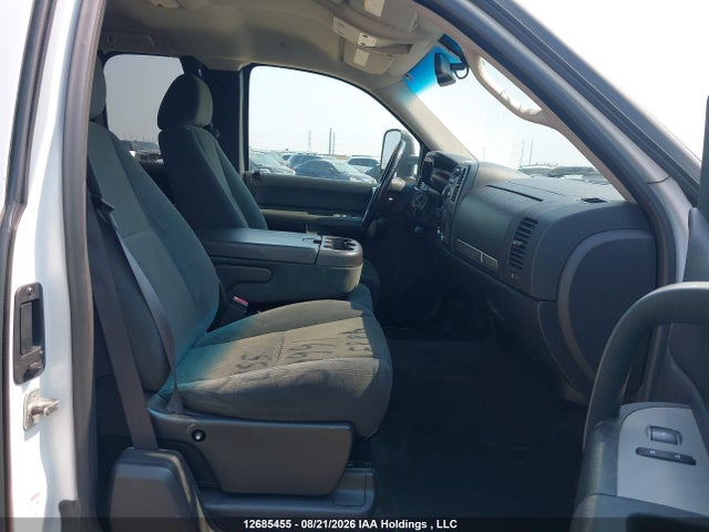 Продажа на аукционе авто 2008 Gmc Sierra K2500 Heavy Duty, vin: 1GTHK29668E199991, номер лота: 12685455