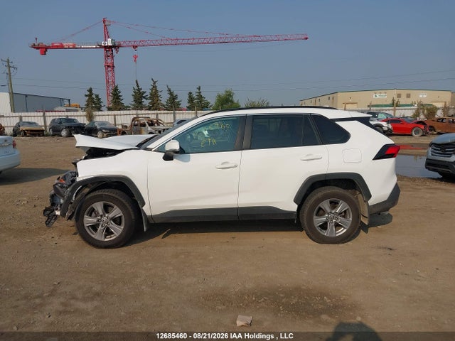 Toyota Rav4 Xle 2022 2T3R1RFV2NC294503 Image 14