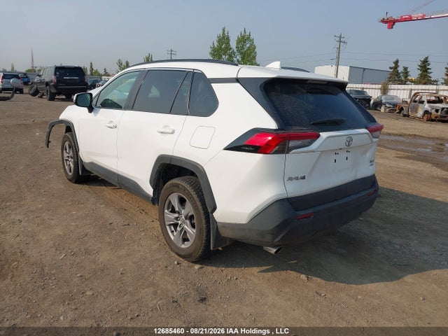 Toyota Rav4 Xle 2022 2T3R1RFV2NC294503 Image 3