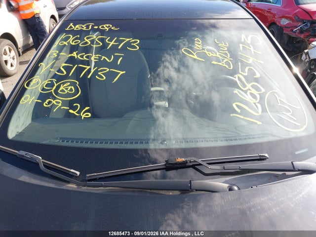 2013 Hyundai Accent Gl მანქანა იყიდება აუქციონზე, vin: KMHCT4AE2DU517137, აუქციონის ნომერი: 12685473