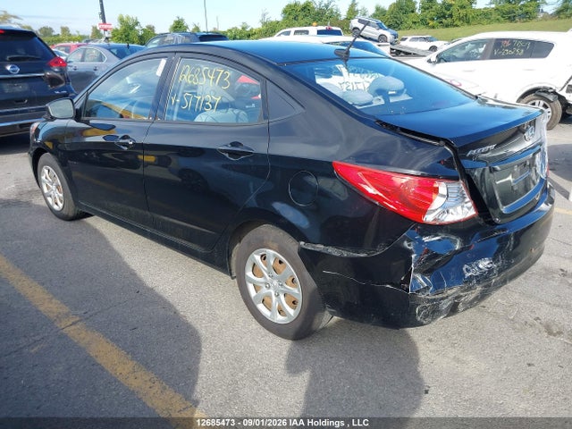2013 Hyundai Accent Gl მანქანა იყიდება აუქციონზე, vin: KMHCT4AE2DU517137, აუქციონის ნომერი: 12685473