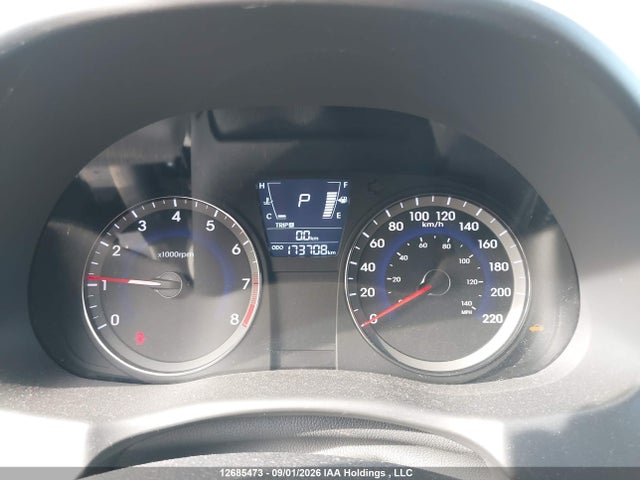 2013 Hyundai Accent Gl მანქანა იყიდება აუქციონზე, vin: KMHCT4AE2DU517137, აუქციონის ნომერი: 12685473