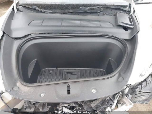 12685493 :رقم المزاد ، 7SAYGDEE4PF776205 vin ، 2023 Tesla Model Y Long Range مزاد بيع