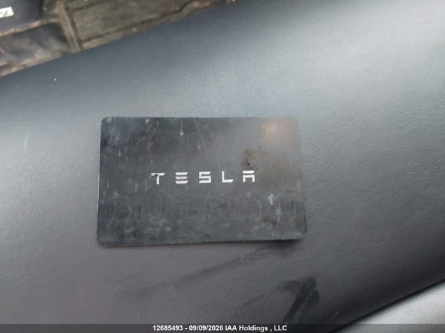 12685493 :رقم المزاد ، 7SAYGDEE4PF776205 vin ، 2023 Tesla Model Y Long Range مزاد بيع