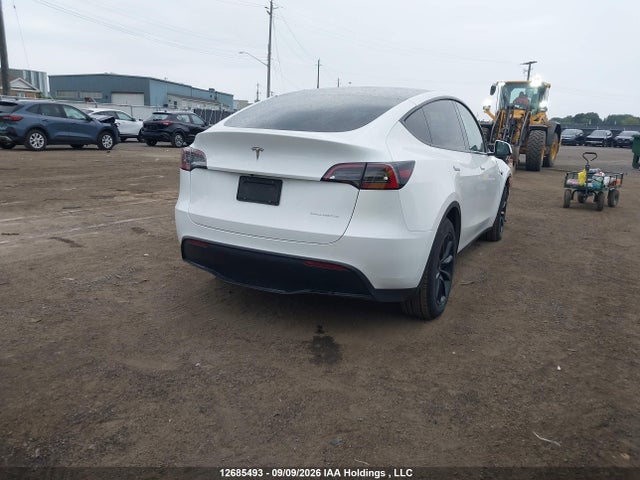 12685493 :رقم المزاد ، 7SAYGDEE4PF776205 vin ، 2023 Tesla Model Y Long Range مزاد بيع