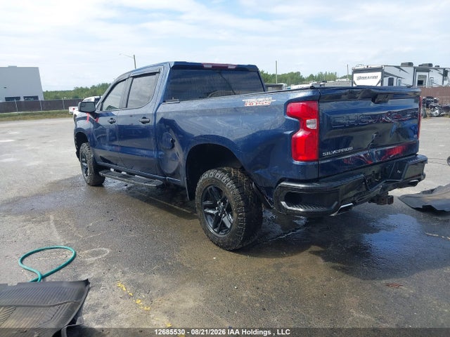 Продажа на аукционе авто 2022 Chevrolet Silverado Ltd K1500 Lt Trail Boss, vin: 1GCPYFED8NZ111002, номер лота: 12685530