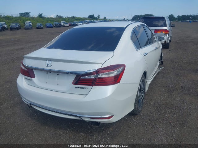 Продаж на аукціоні авто 2017 Honda Accord, vin: 1HGCR2F60HA800217, номер лоту: 12685531