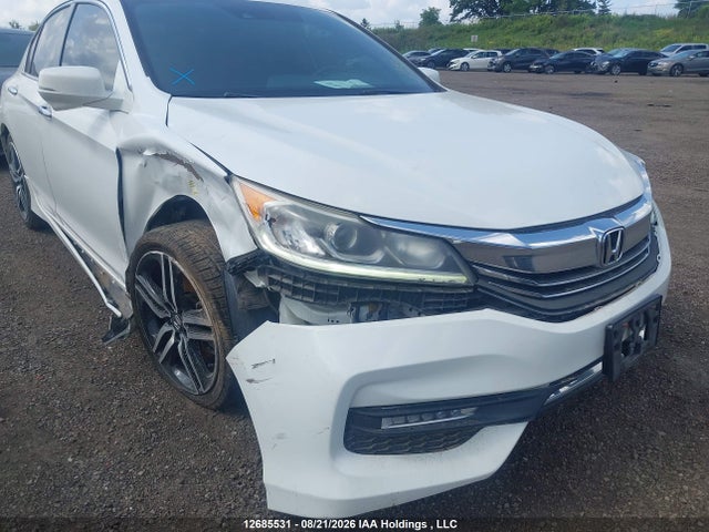 Продаж на аукціоні авто 2017 Honda Accord, vin: 1HGCR2F60HA800217, номер лоту: 12685531
