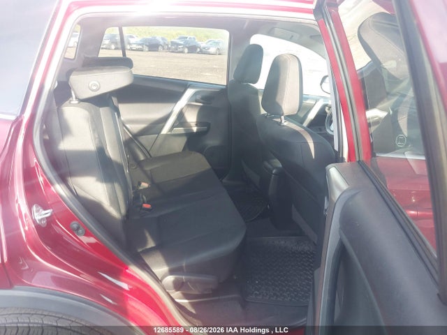 2018 Toyota Rav4 Le მანქანა იყიდება აუქციონზე, vin: 2T3BFREV1JW705824, აუქციონის ნომერი: 12685589