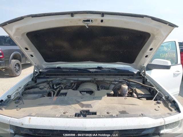 Продаж на аукціоні авто 2018 Chevrolet Silverado K1500 Lt, vin: 3GCUKREC3JG138485, номер лоту: 12685598