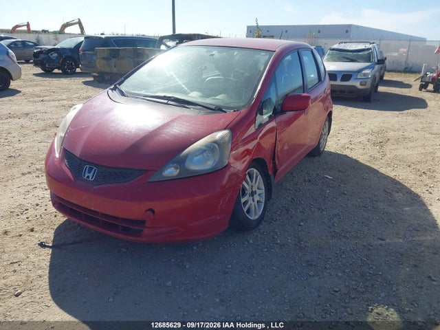 12685629 :رقم المزاد ، JHMGE8H51AC803848 vin ، 2010 Honda Fit Lx مزاد بيع