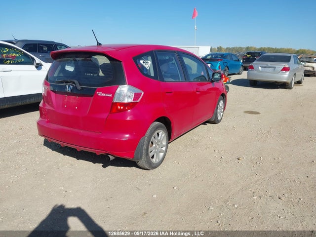 12685629 :رقم المزاد ، JHMGE8H51AC803848 vin ، 2010 Honda Fit Lx مزاد بيع