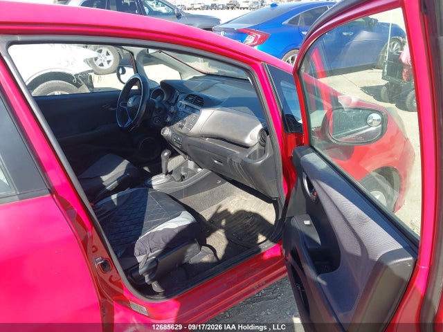 12685629 :رقم المزاد ، JHMGE8H51AC803848 vin ، 2010 Honda Fit Lx مزاد بيع