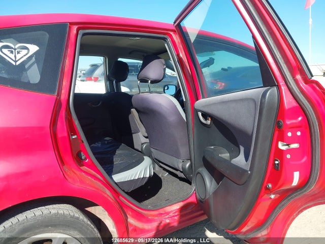 12685629 :رقم المزاد ، JHMGE8H51AC803848 vin ، 2010 Honda Fit Lx مزاد بيع