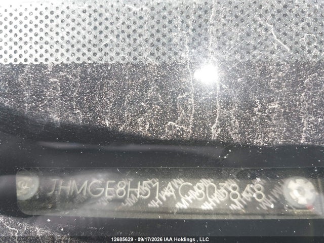 12685629 :رقم المزاد ، JHMGE8H51AC803848 vin ، 2010 Honda Fit Lx مزاد بيع