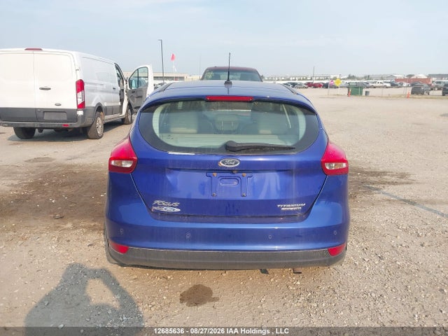 2015 Ford Focus Titanium მანქანა იყიდება აუქციონზე, vin: 1FADP3N24FL349944, აუქციონის ნომერი: 12685636