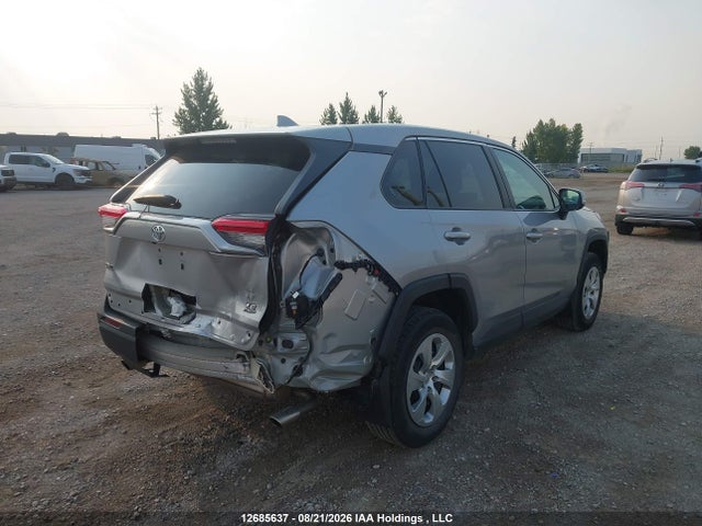 Toyota RAV4 LE 2022 2T3B1RFV6NC266141 Image 4