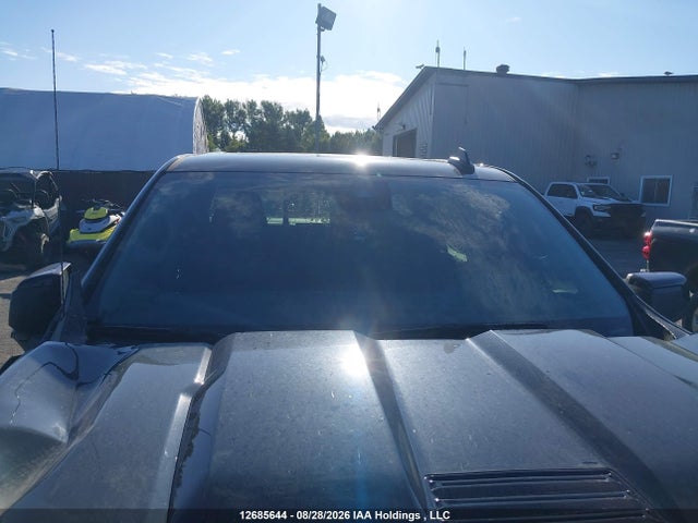 3GCUKFEDXSG239418 Chevrolet Silverado 1500