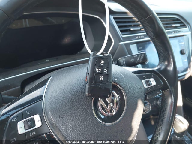 3VV4B7AX9JM007707 Volkswagen Tiguan Highline