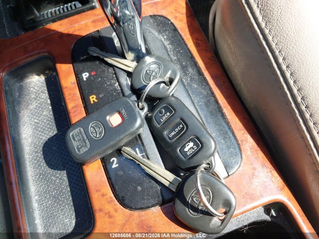 12685686 :رقم المزاد ، 4T1BF30K74U578889 vin ، 2004 Toyota Camry Le V6/xle V6 مزاد بيع