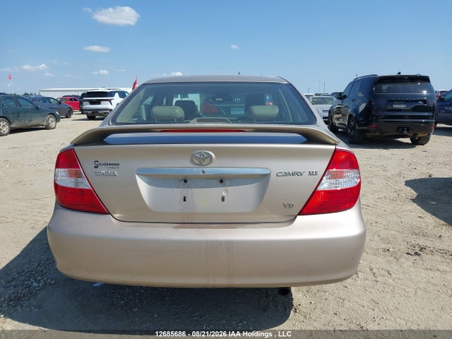 12685686 :رقم المزاد ، 4T1BF30K74U578889 vin ، 2004 Toyota Camry Le V6/xle V6 مزاد بيع