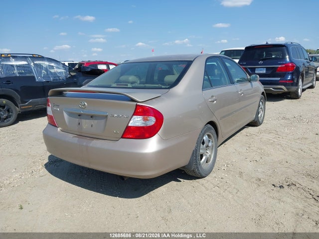 12685686 :رقم المزاد ، 4T1BF30K74U578889 vin ، 2004 Toyota Camry Le V6/xle V6 مزاد بيع