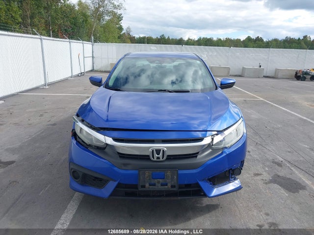 Honda CIVIC SE 2018 2HGFC2F67JH013643 Image 13