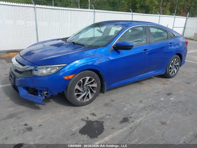 Honda CIVIC SE 2018 2HGFC2F67JH013643 Image 2