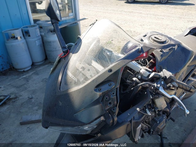 Honda CBR650 RA 2023 MLHRH0164P5400396 Image 11