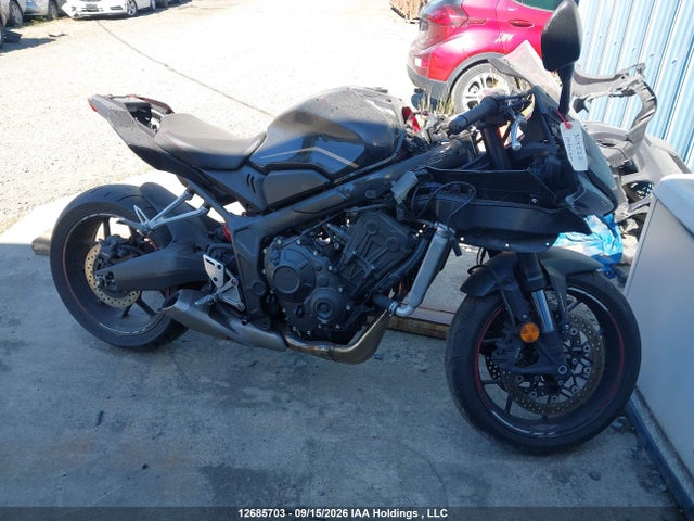 Honda CBR650 RA 2023 MLHRH0164P5400396 Image 12