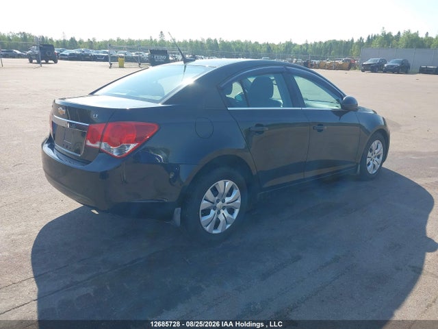 1G1PC5SB6E7437901 Chevrolet Cruze 1lt