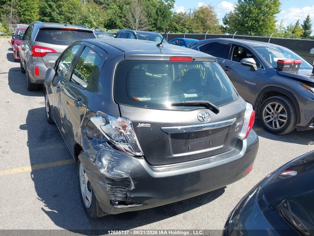 12685737 :رقم المزاد ، JTDKTUD33CD515132 vin ، 2012 Toyota Yaris مزاد بيع