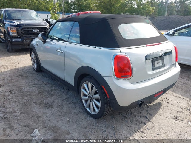 Mini Convertible Cooper 2017 WMWWG5C37H3C99196 Image 3