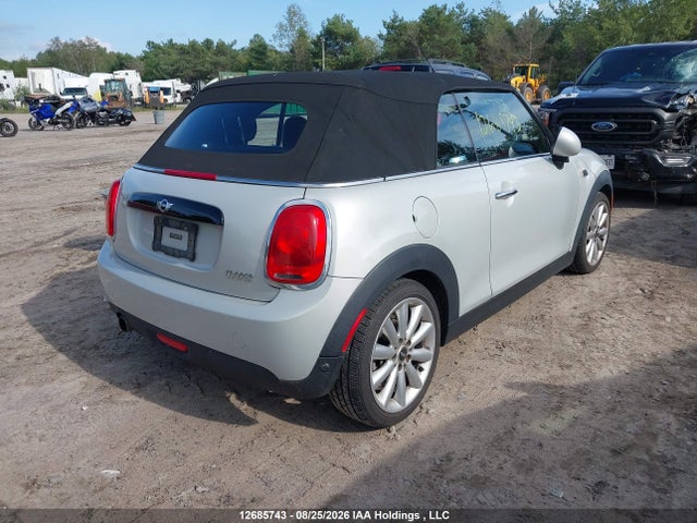Mini Convertible Cooper 2017 WMWWG5C37H3C99196 Image 4