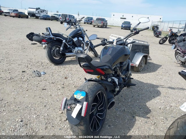 12685761 :رقم المزاد ، ZDM13BKW9GB001806 vin ، 2016 Ducati Xdiavel مزاد بيع