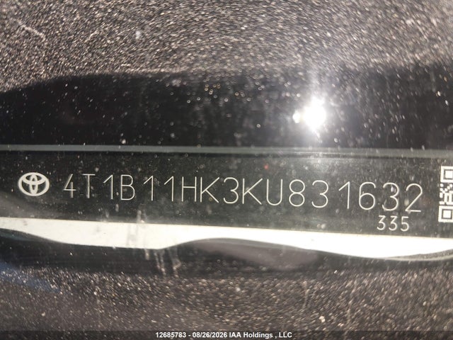 Auction sale of the 2019 Toyota Camry L/le/xle/se/xse, vin: 4T1B11HK3KU831632, lot number: 12685783