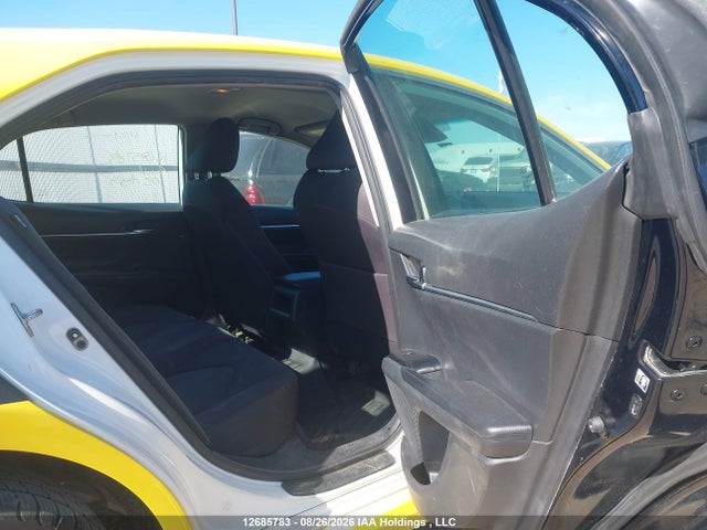 Auction sale of the 2019 Toyota Camry L/le/xle/se/xse, vin: 4T1B11HK3KU831632, lot number: 12685783
