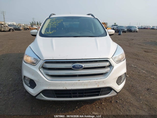 12675903 :رقم المزاد ، 1FMCU9GD1JUC15357 vin ، 2018 Ford Escape Se مزاد بيع