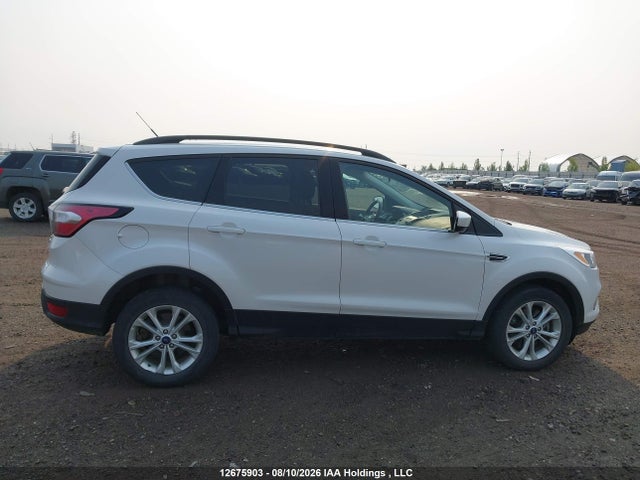 12675903 :رقم المزاد ، 1FMCU9GD1JUC15357 vin ، 2018 Ford Escape Se مزاد بيع
