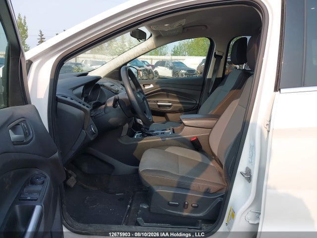 12675903 :رقم المزاد ، 1FMCU9GD1JUC15357 vin ، 2018 Ford Escape Se مزاد بيع
