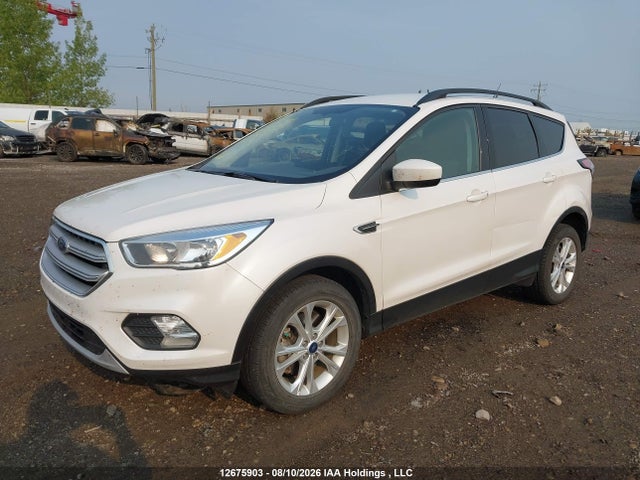 12675903 :رقم المزاد ، 1FMCU9GD1JUC15357 vin ، 2018 Ford Escape Se مزاد بيع