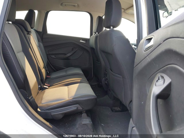 12675903 :رقم المزاد ، 1FMCU9GD1JUC15357 vin ، 2018 Ford Escape Se مزاد بيع